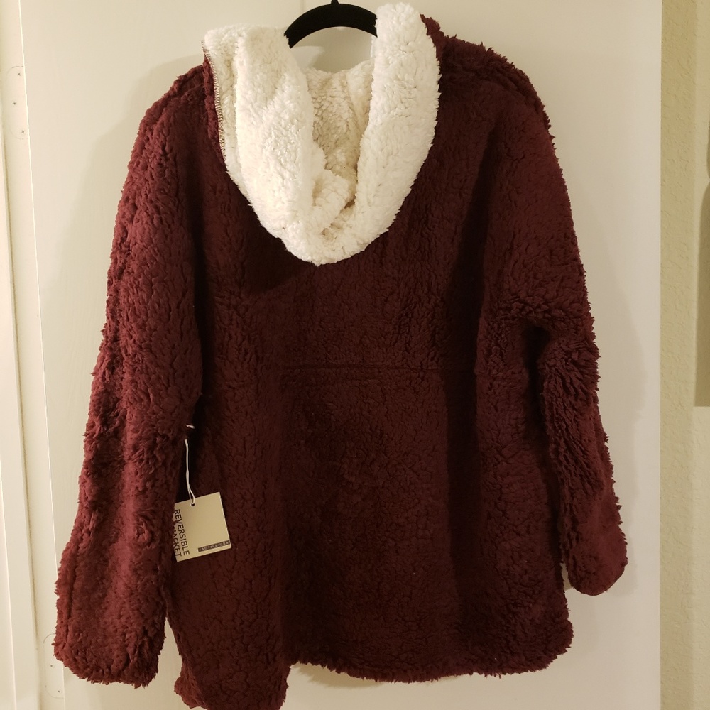 REVERSIBLE WITH POCKETS!! Teddy Bear Fleece Jacket - Picture 4 of 6